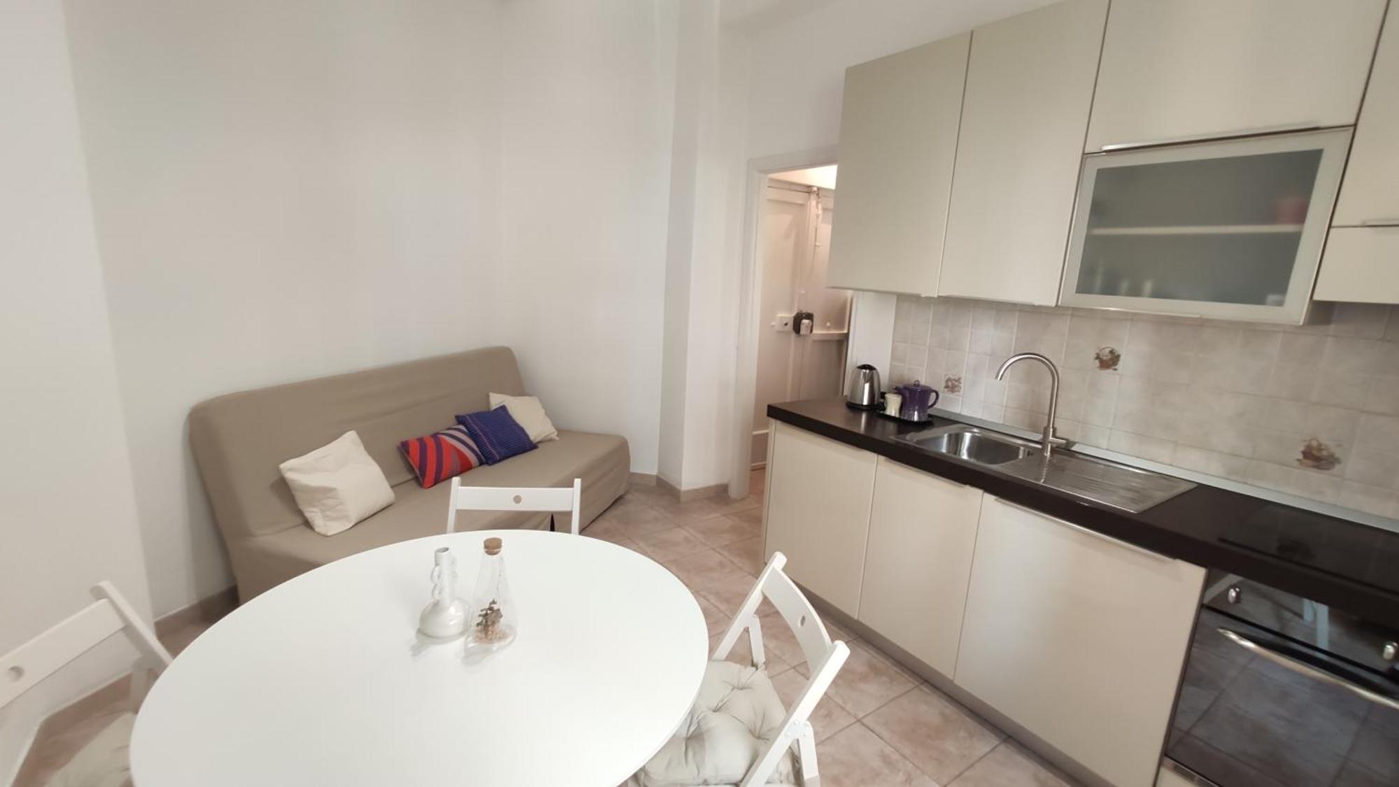 Andrea House - A Piazza Bologna, Apartment